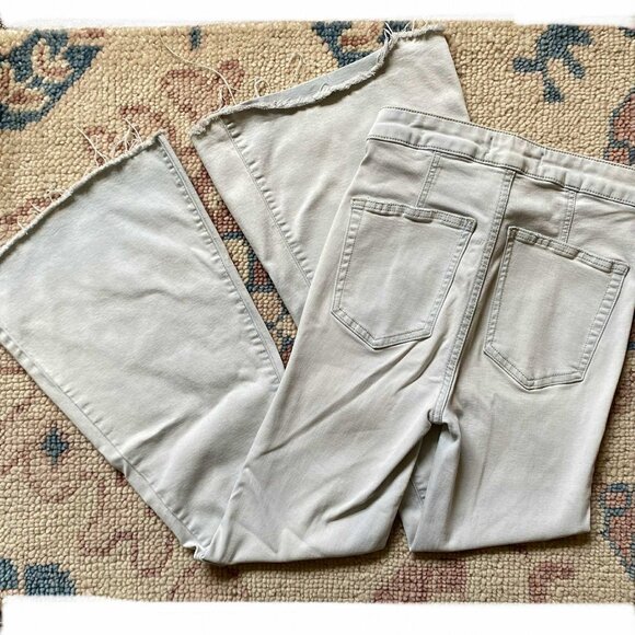 WE THE FREE Just Float On Flare Jeans (Size: 24) - Picture 12 of 15